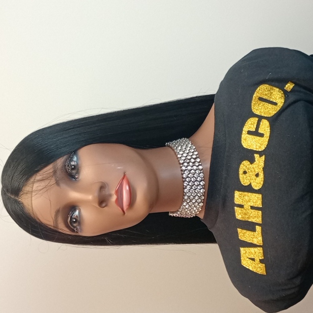 Long straight black 36-in wig synthetic